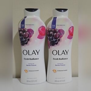 OLAY Fresh Radiance Body Wash Set 2 Bottles 22 Oz Ea. All Brand New